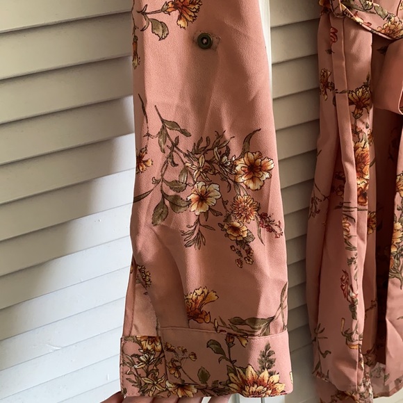 NWT Forever 21 Mauve Floral Button Dress w/Tie - Picture 4 of 6